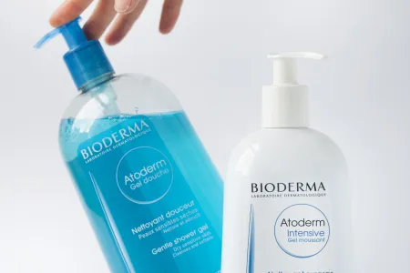 Atoderm-Shower-Gel_&_Intensive-Gel